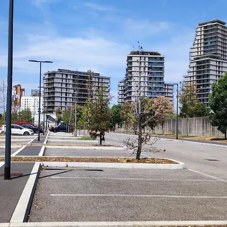 Stupendo In Fiera Milano-up Town Apartman