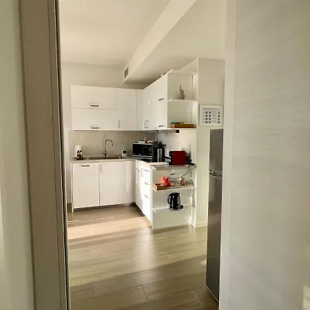 Stupendo In Fiera Milano-up Town Apartman