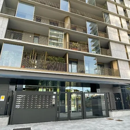 Stupendo In Fiera Milano-up Town Apartman